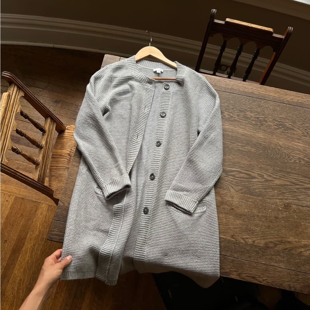 J.Jill gray button down cardigan with pockets
